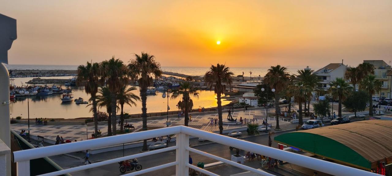 Terrazza Sul Porto Apartment Scoglitti Exterior photo