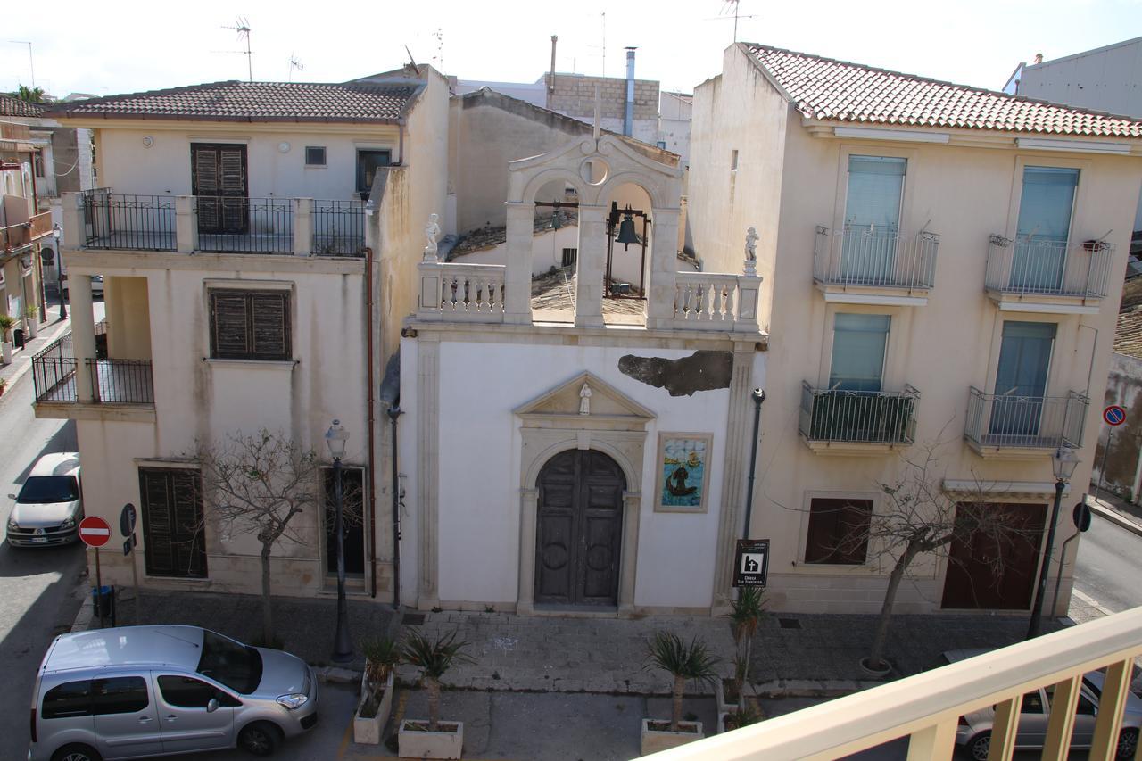 Terrazza Sul Porto Apartment Scoglitti Exterior photo